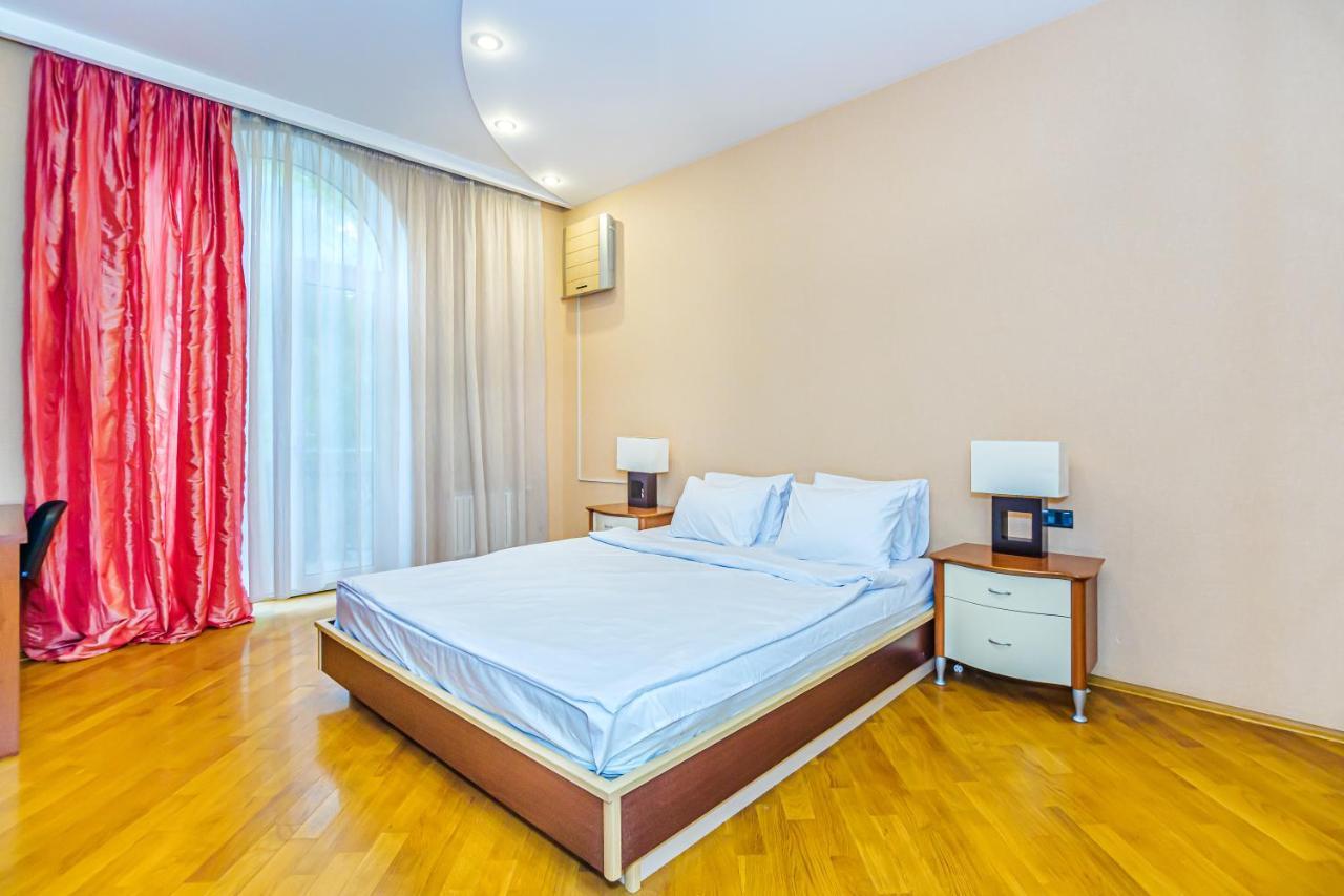Apartamento Vip Apartamen Nizami Street Bakú Exterior foto
